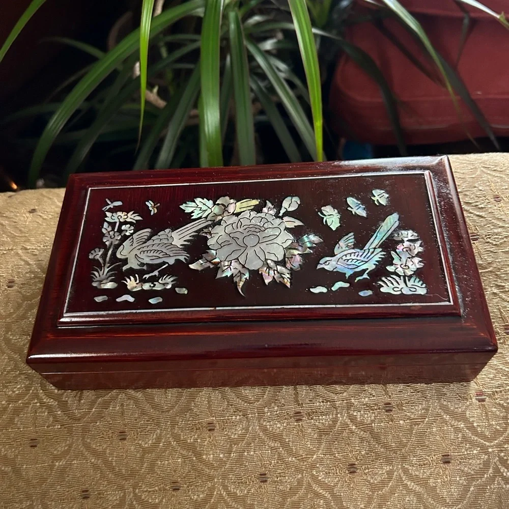 Vintage gorgeous inlaid